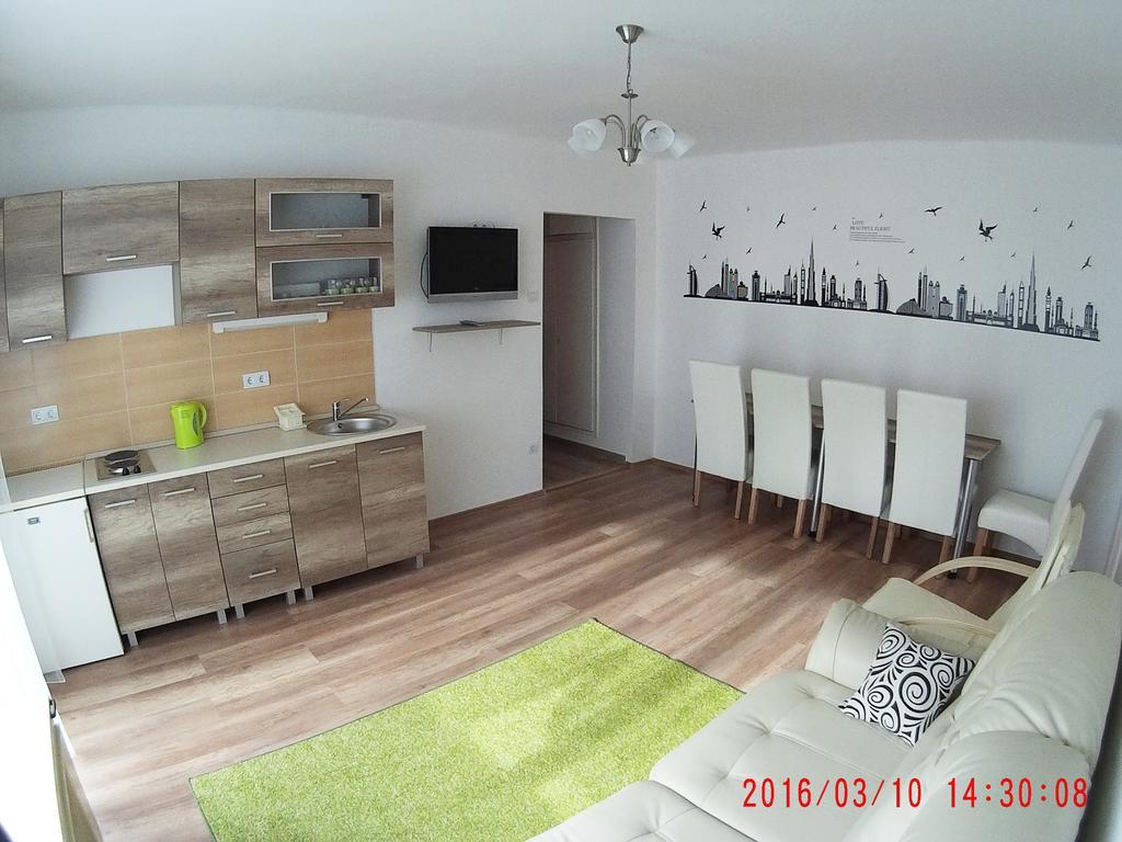 Origo Apartman Eger Exterior photo